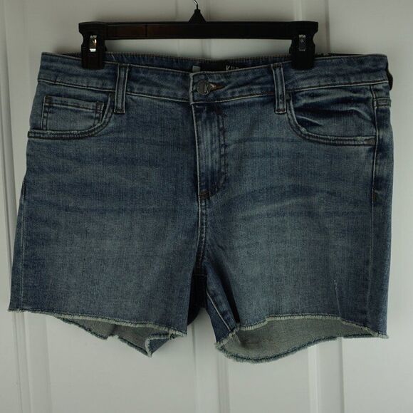 New Kut from the Kloth Gidget Mid-Rise Raw Hem Jean Shorts size 12 - Picture 2 of 13